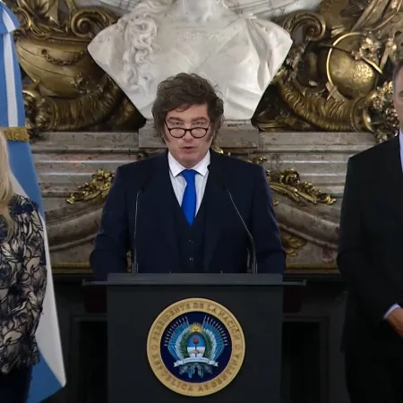 Milei festejó el fallo YPF: 10 frases contra Cristina, Kicillof y la expropiación