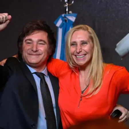 Con música de ABBA y un show exclusivo: así fue el cumpleaños de Karina Milei