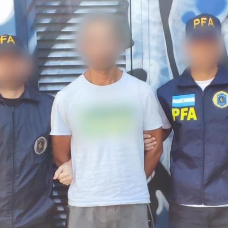 Un prófugo uruguayo fue localizado y detenido tras un operativo en el barrio de Once