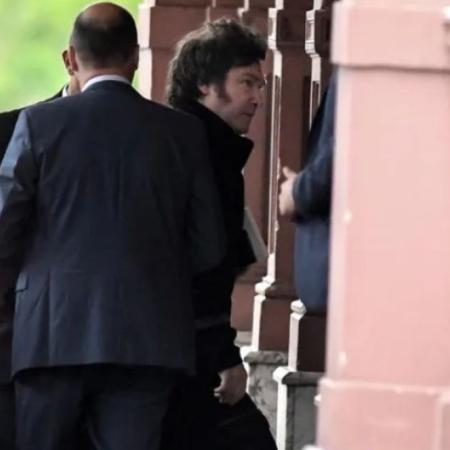 Casa Rosada acelera un plan para frenar el desgaste político de Milei
