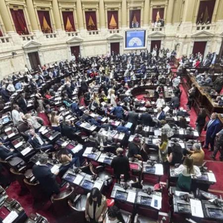 Los libertarios apuran la Ley de Glaciares y fijan fecha para una sesión clave