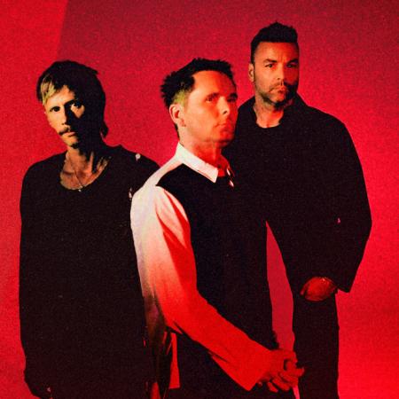 Muse vuelve al estudio con un disco que remite a un misterio del espacio
