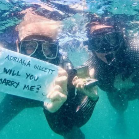 James Hetfield le propone matrimonio a su novia de una manera insólita