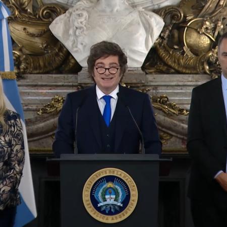 "Espada de Damocles": qué significa la metáfora que usó Milei para hablar de YPF