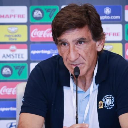 Gustavo Costas, tras el triunfo en la copa: “Había que levantarse rápido”