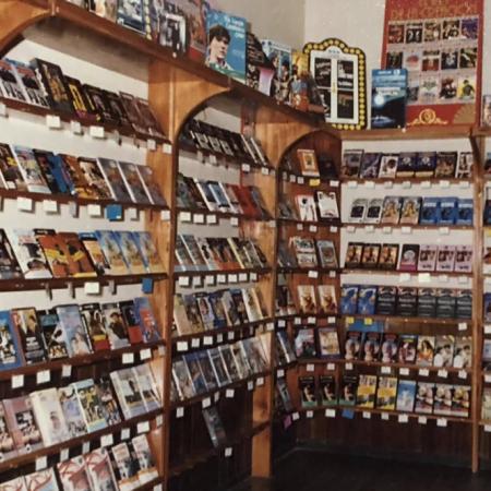 George Atkinson: venció a Hollywood, inventó el alquiler de películas y terminó en la quiebra