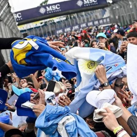 Colapintomanía: Buenos Aires amplía el circuito para ver a Franco