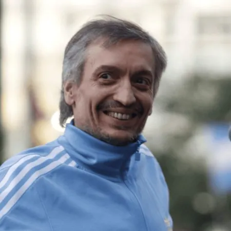 Máximo Kirchner respaldó a los despedidos de FATE y cruzó al Gobierno