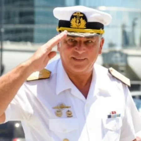 Veterano de Malvinas apuntó contra Petri por la obra social militar quebrada