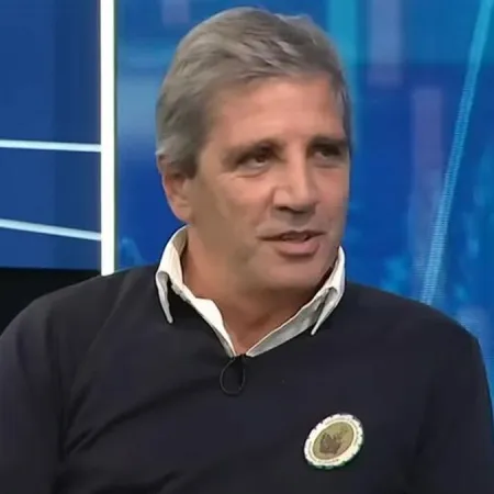 ¿Alcanzan tres meses para una moto? El dato que contradice a Caputo