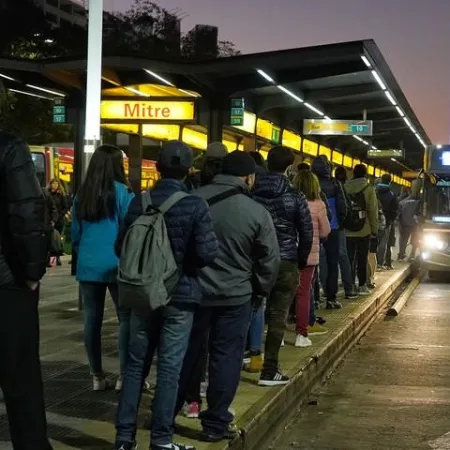 Menos colectivos en el AMBA: tarifas y subsidios en la gestión Milei