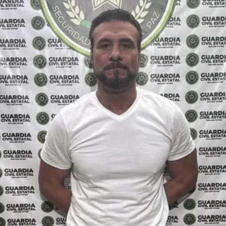 Alberto Del Río y la cuenta que deja su detención en México