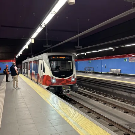 Quito y Lima: el metro que cambió barrios, precios y cuentas públicas