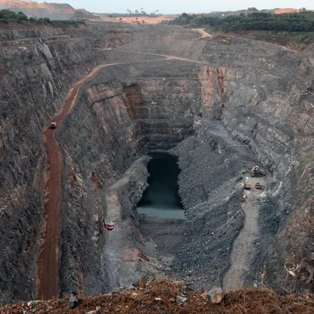 Ghana desplaza a Gold Fields y entrega mina clave a firma local