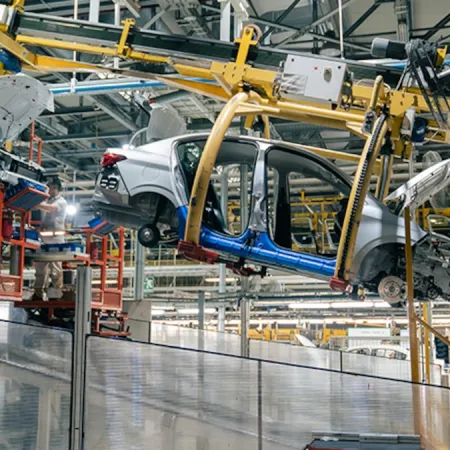 La industria automotriz trajo alivio en marzo, pero el trimestre cerró en rojo