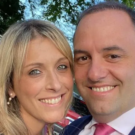 Adorni y Angeletti: el pedido que puede revelar sus movimientos financieros