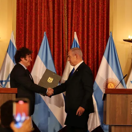 La ceremonia de antorchas en Israel pone a Milei en un escenario internacional clave