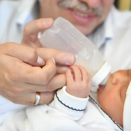 A 4 años del nacimiento de Francisco: la señal de Alberto en plena interna con CFK