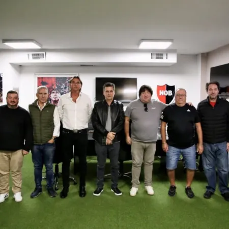 Crisis en Newell's: de qué hablaron el presidente Ignacio Boero y la oposición