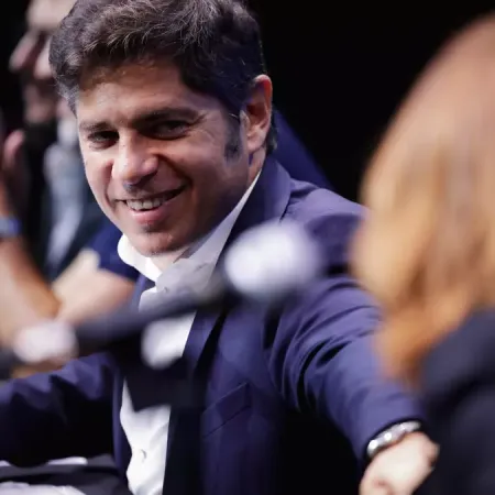 Axel Kicillof se consolida como líder opositor y saca amplia ventaja