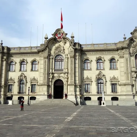 Perú rompe 30 años de unicameralismo y abre una pulseada por el poder