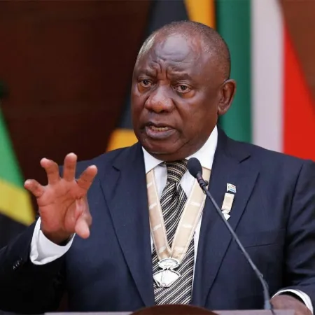 La reforma de Sudáfrica promete más inclusión, pero deja una alerta económica