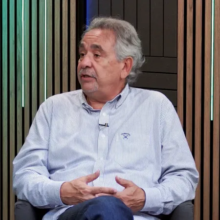 Antonio Rosselló: el CBC de la UBA, por qué no arancelar, la IA y fuerte mensaje a Milei