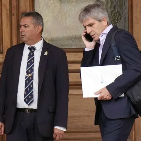 Gobierno y ministerios: qué busca Caputo con el recorte de gastos corrientes