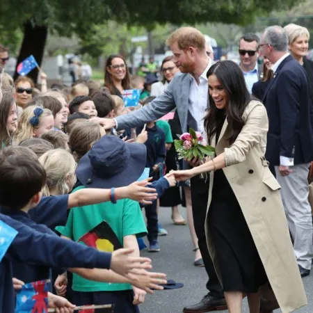 Meghan Markle lanza retiro de lujo en su gira con Harry por Australia