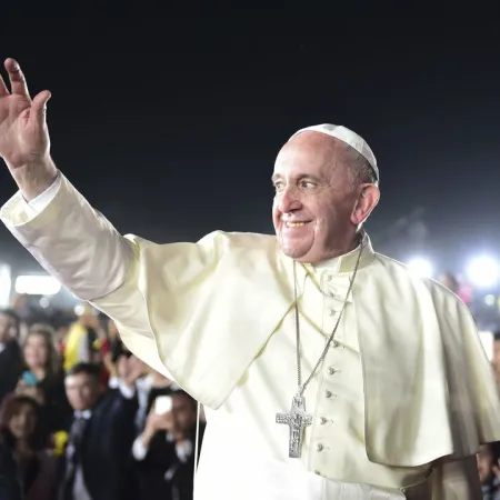 Milei ausente y un homenaje a Francisco que promete tensión política