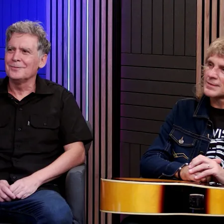 Ella es tan cargosa: entre la mística beatle y 25 años de canciones