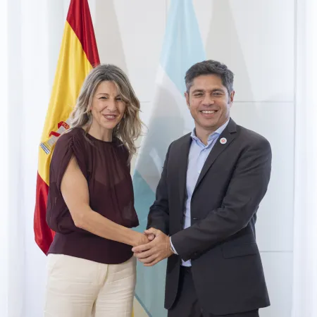 Kicillof y Yolanda Díaz cerraron una agenda clave en Madrid: ¿qué se acordó?