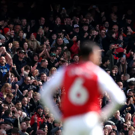 Insólito: un hincha demandó al Arsenal por el estrés que le causó el equipo