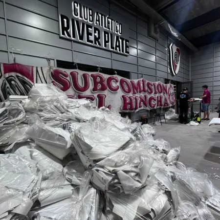 40 toneladas de papel: cómo será el recibimiento de River en el Superclásico