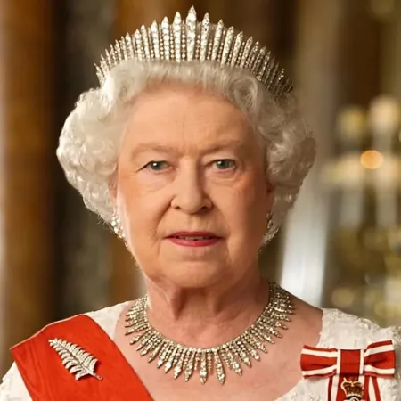 Isabel II: el centenario revive el legado de la reina británica