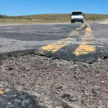 La Cámara de la Construcción alerta: 30.000 km de rutas sin mantenimiento