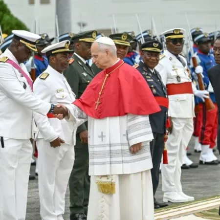 Vaticano y dictaduras: la visita de León XIV que reactivó una discusión incómoda