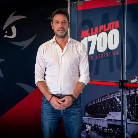 Cómo hizo Costantino para reducir el pasivo de San Lorenzo en USD 5,796,000