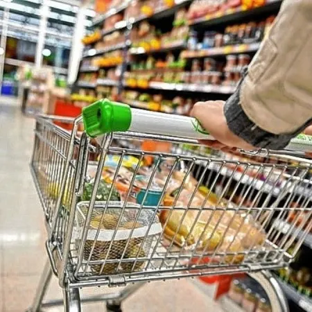 Consumo en retroceso: caen las ventas en supermercados, mayoristas y shoppings