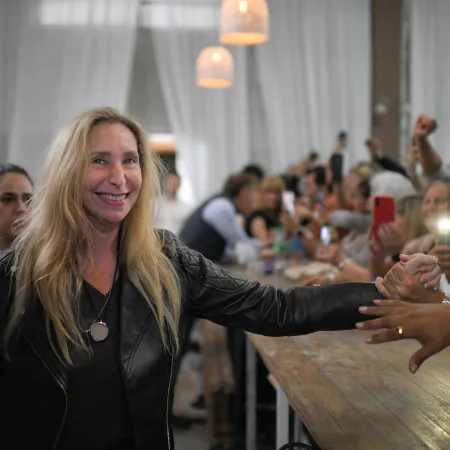 Karina arma la provincia