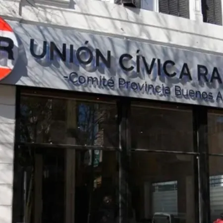 La UCR bonaerense acelera definiciones entre la unidad y la amenaza de internas