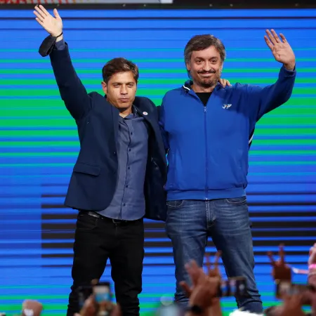 “Trolls o militantes”: desde La Cámpora acusan a Kicillof y la interna escala