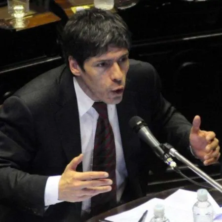 Adorni en Diputados: cuando Carrió acusó a Abal Medina en 2015