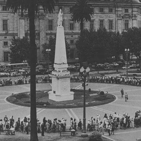 Madres de Plaza de Mayo: el gesto que rompió el silencio en plena dictadura
