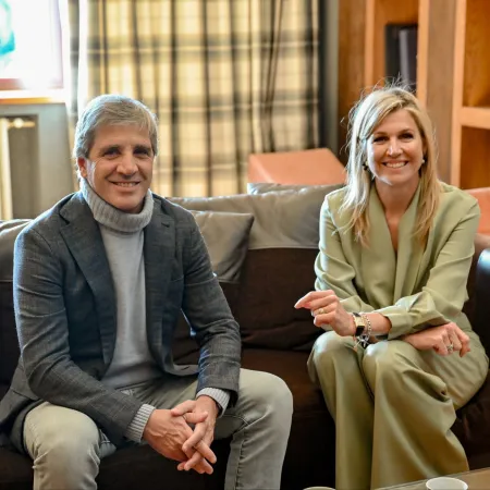 Caputo se reunió con la reina Máxima: qué hablaron en Bariloche