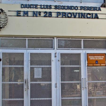 Amenaza de tiroteo en una escuela de La Plata: máxima alerta en Villa Elisa
