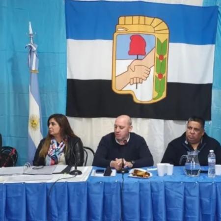 ¿Se reordena el peronismo? Santa Cruz va a internas para enfrentar a Claudio Vidal