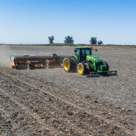 Urea por las nubes: el costo extra que puede complicar la siembra de trigo