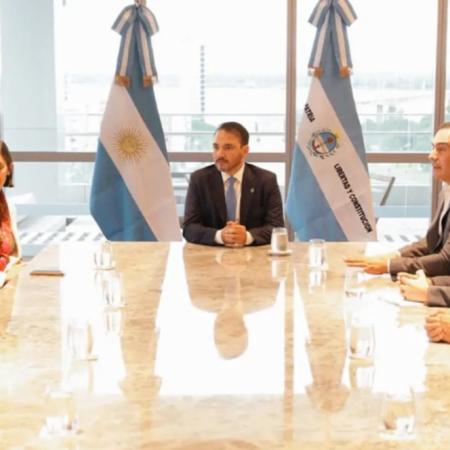 El gobernador Valdés anunció una inversión de USD 2.000 millones en Corrientes
