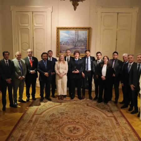 Milei y un auxilio a 12 provincias: quiénes reciben plata y qué pide a cambio